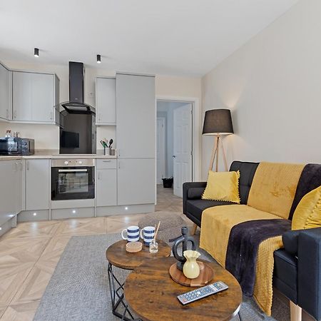 Modern Apartment Free Off Road Parking 2X Double Rooms Suite 11 Nottingham Extérieur photo