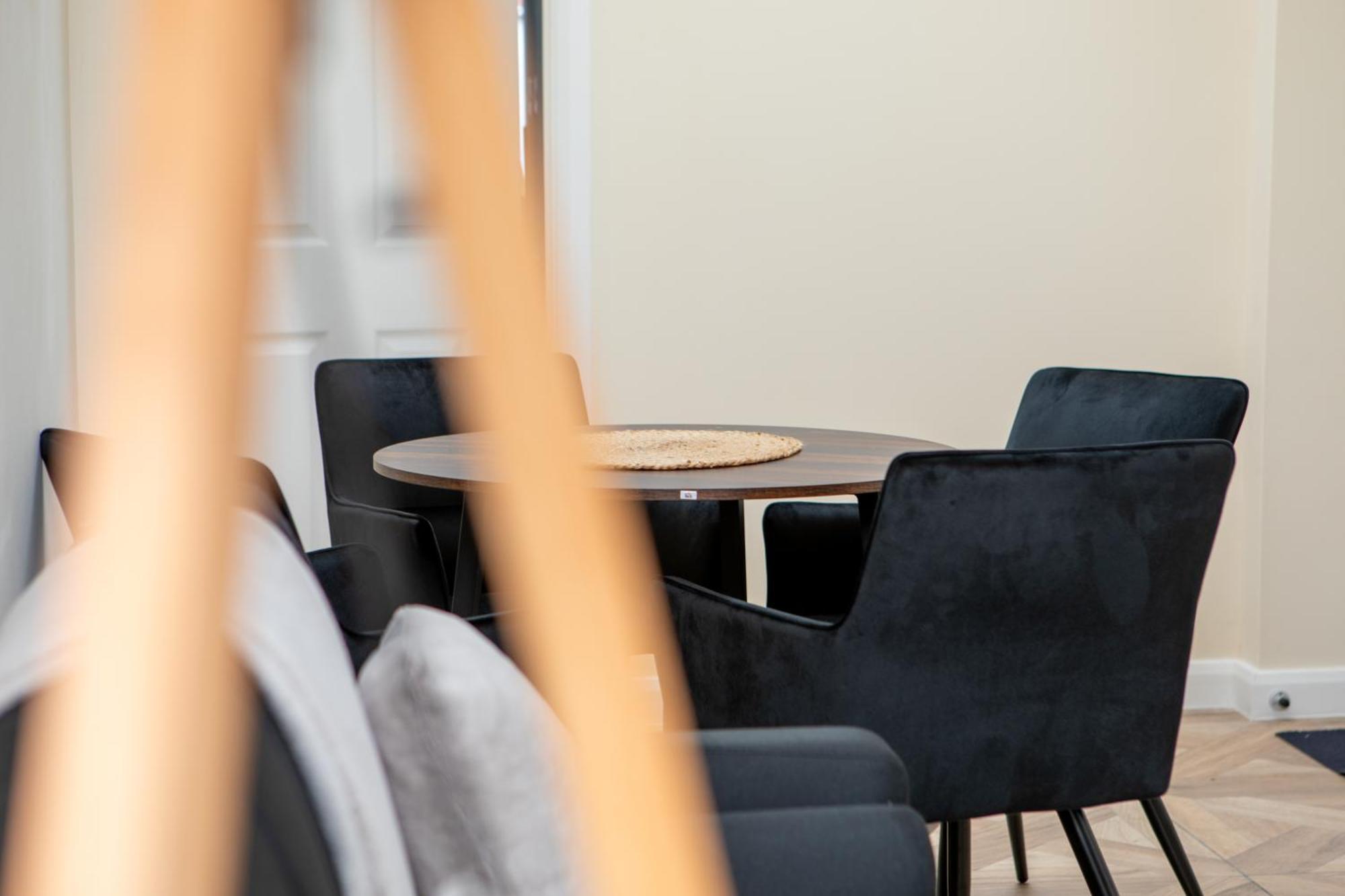 Modern Apartment Free Off Road Parking 2X Double Rooms Suite 11 Nottingham Extérieur photo