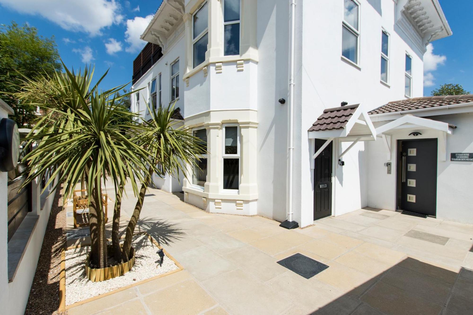 Modern Apartment Free Off Road Parking 2X Double Rooms Suite 11 Nottingham Extérieur photo